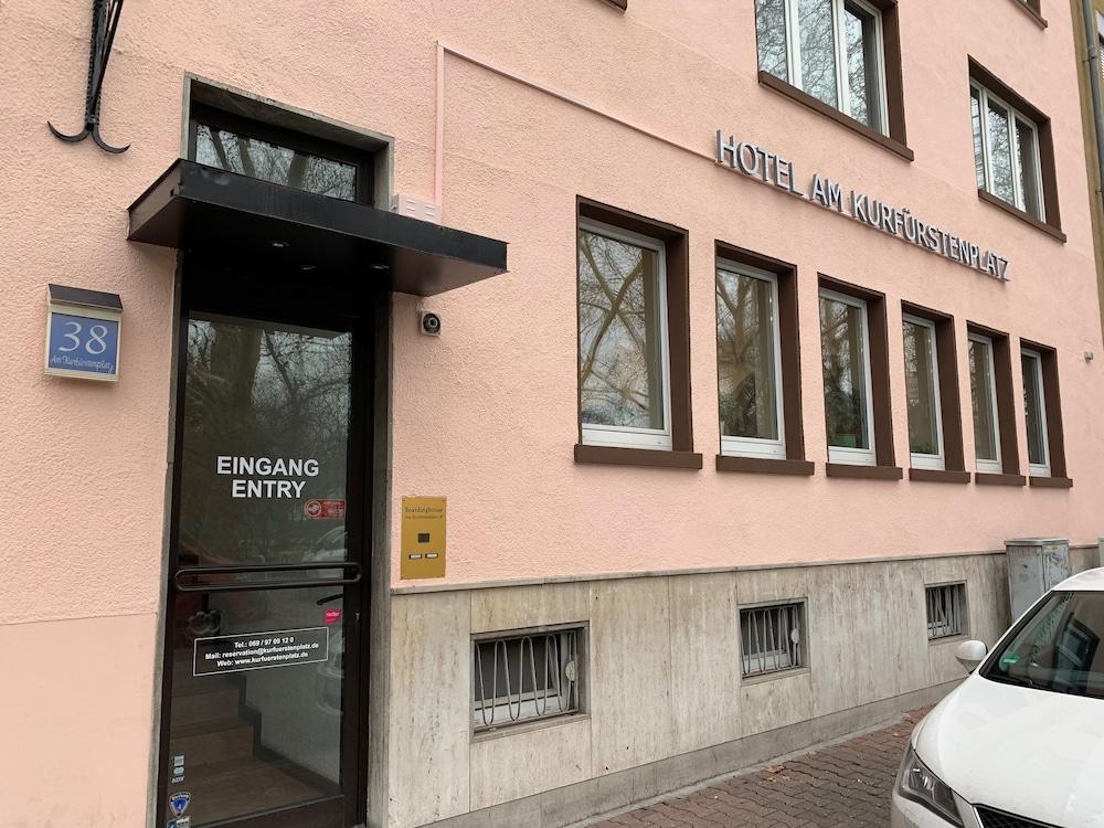 Hotel Am Kurfuerstenplatz - Messe Frankfurt am Main Exteriör bild
